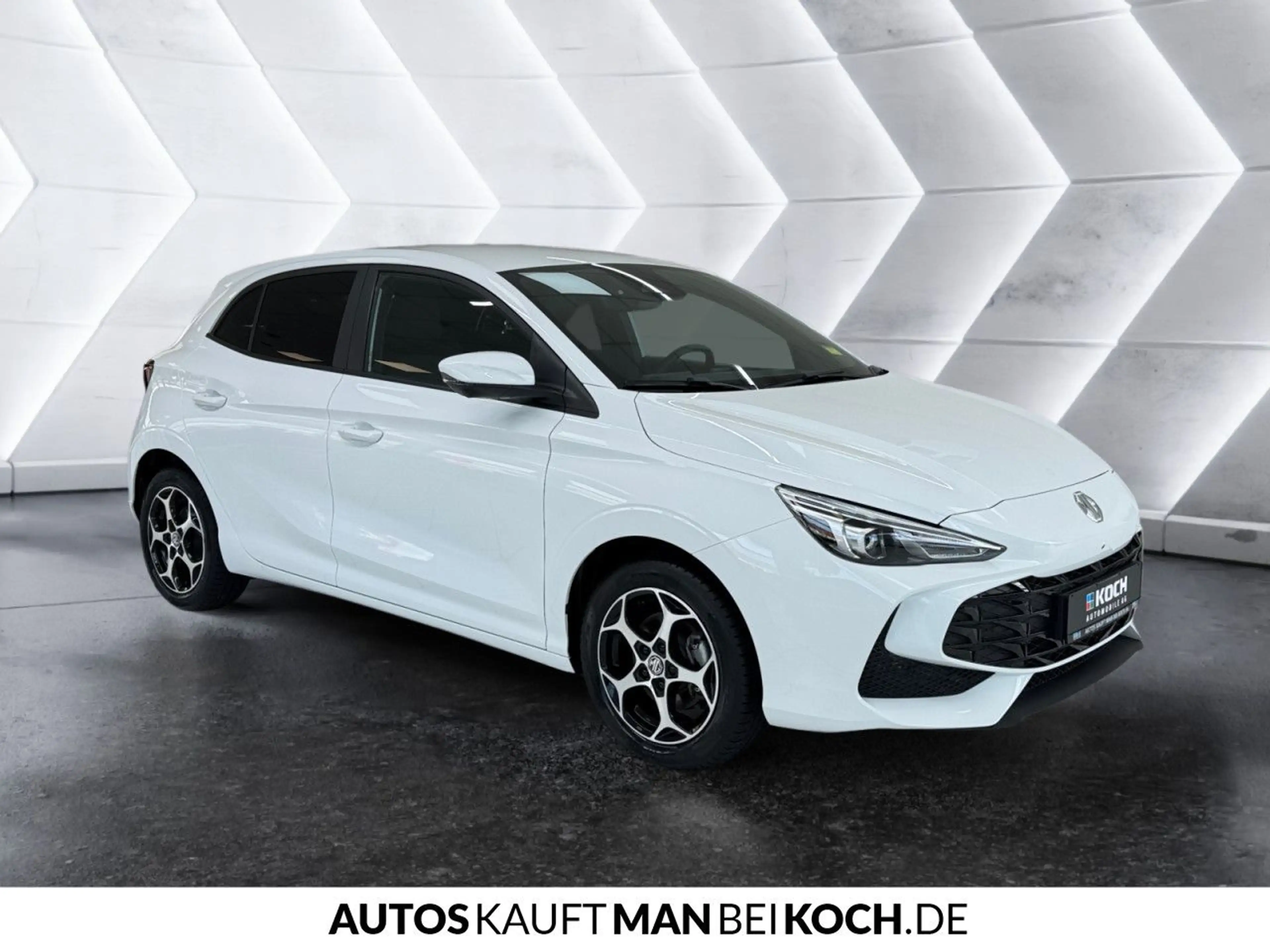 MG MG3 HEV LUX 360 Keyless Shz+Lhz ACC Kamera LED — photo 6