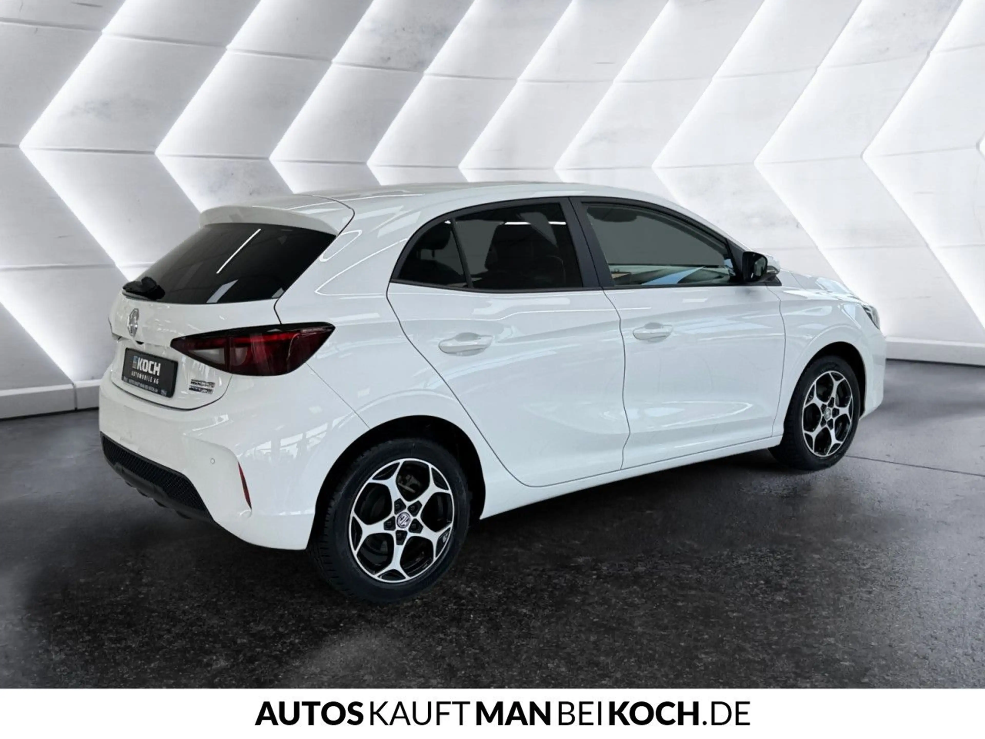 MG MG3 HEV LUX 360 Keyless Shz+Lhz ACC Kamera LED — photo 5