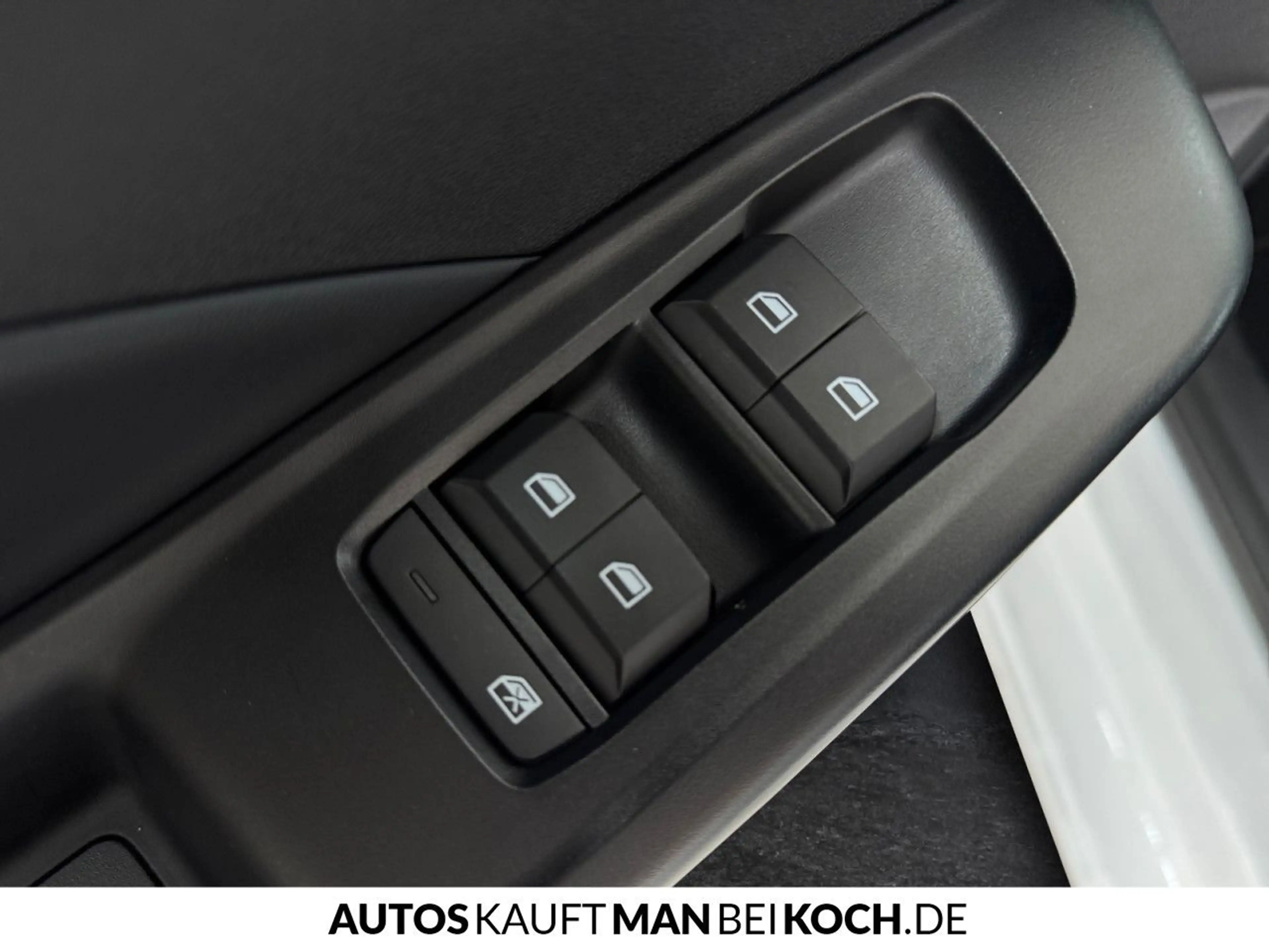 MG MG3 HEV LUX 360 Keyless Shz+Lhz ACC Kamera LED — photo 14