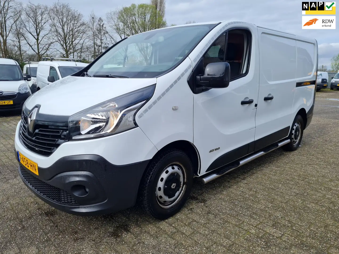 Renault Trafic 1.6 dCi T27 L1H1 Comfort airco cruise pdc Blanc - 1