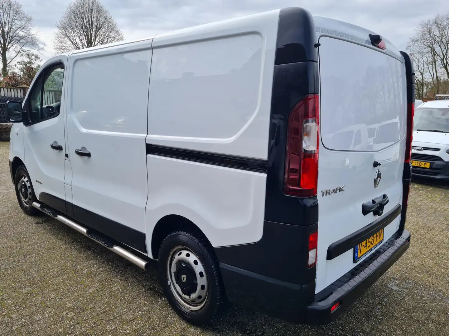 Renault Trafic 1.6 dCi T27 L1H1 Comfort airco cruise pdc Weiß - 2
