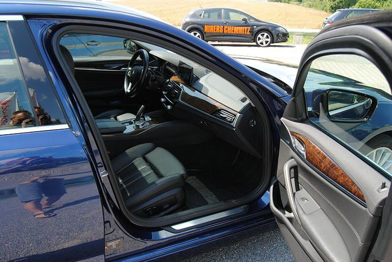 BMW 540 d xDrive Touring A.Drive-Prof.Pano.Adap-LED. — photo 6