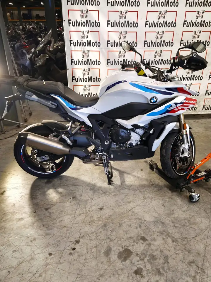 BMW S 1000 XR