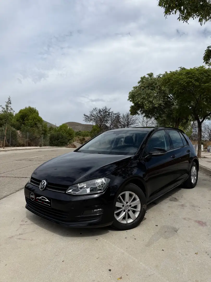 Volkswagen Golf 1.6TDI CR BMT Advance DSG 105 - 1