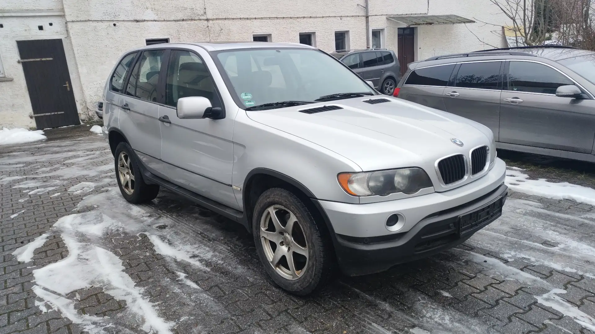 BMW X5 3.0i ohne TÜV Silber - 1