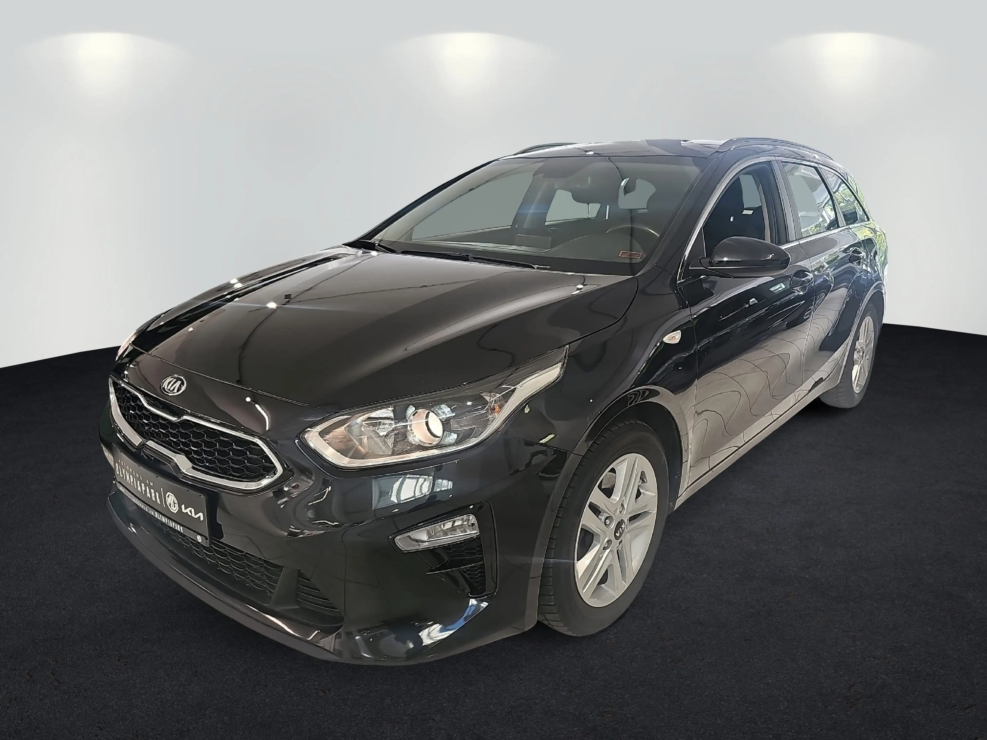 Kia Ceed SW / cee'd SW Ceed Sportswagon 1.4 T-GDI Vision Navi SHZ Kam. — photo 2