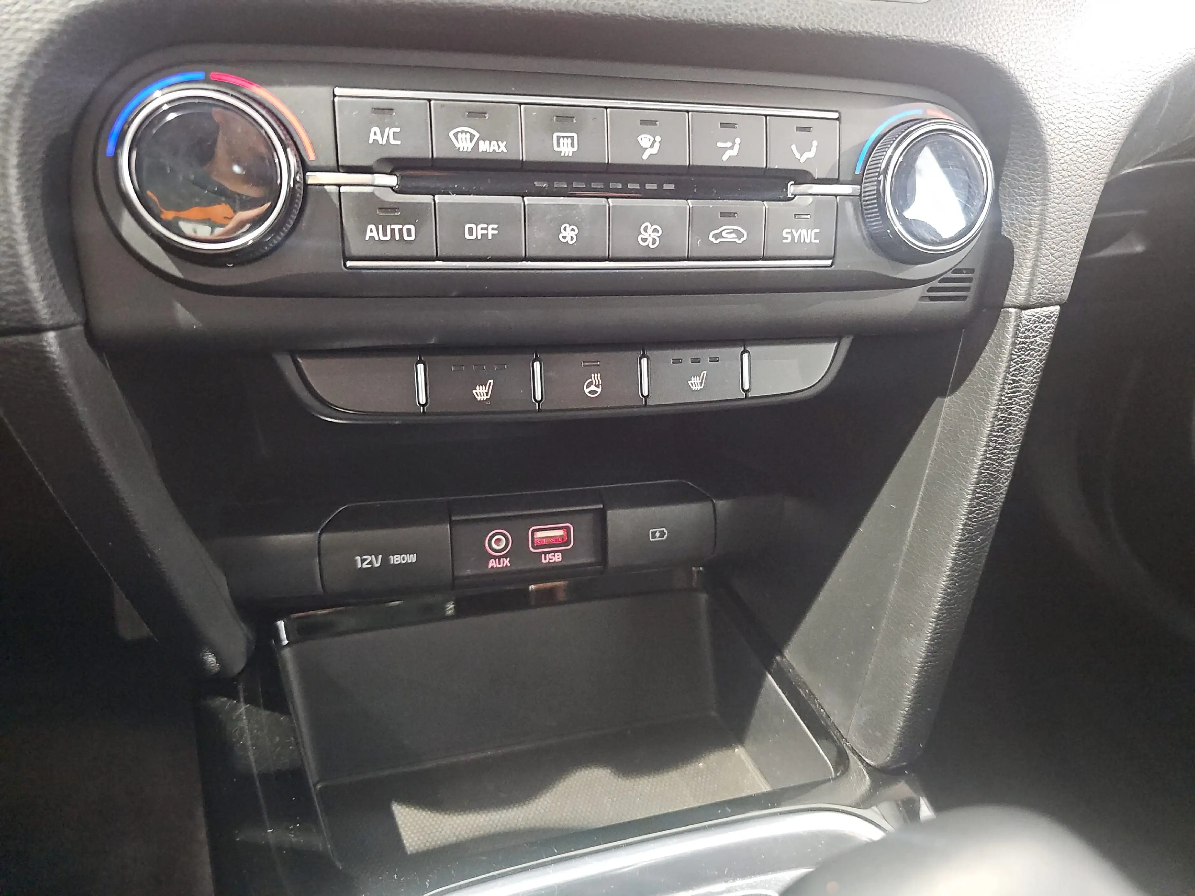 Kia Ceed SW / cee'd SW Ceed Sportswagon 1.4 T-GDI Vision Navi SHZ Kam. — photo 12