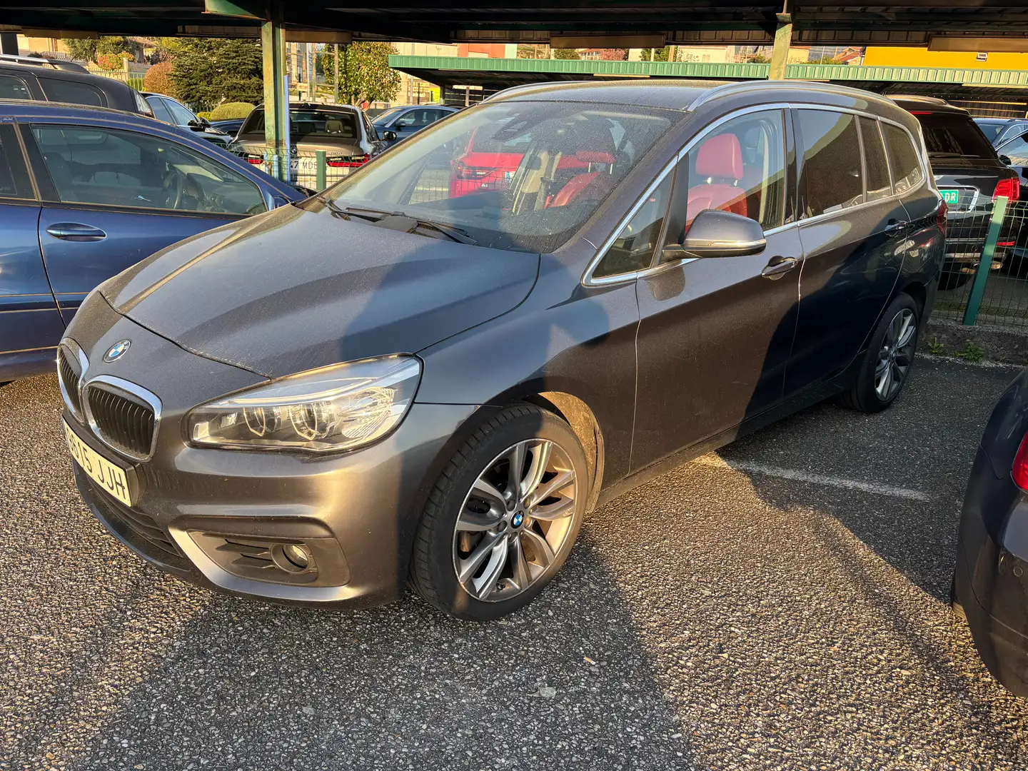 BMW 218 218dA Gran Tourer Gris - 1