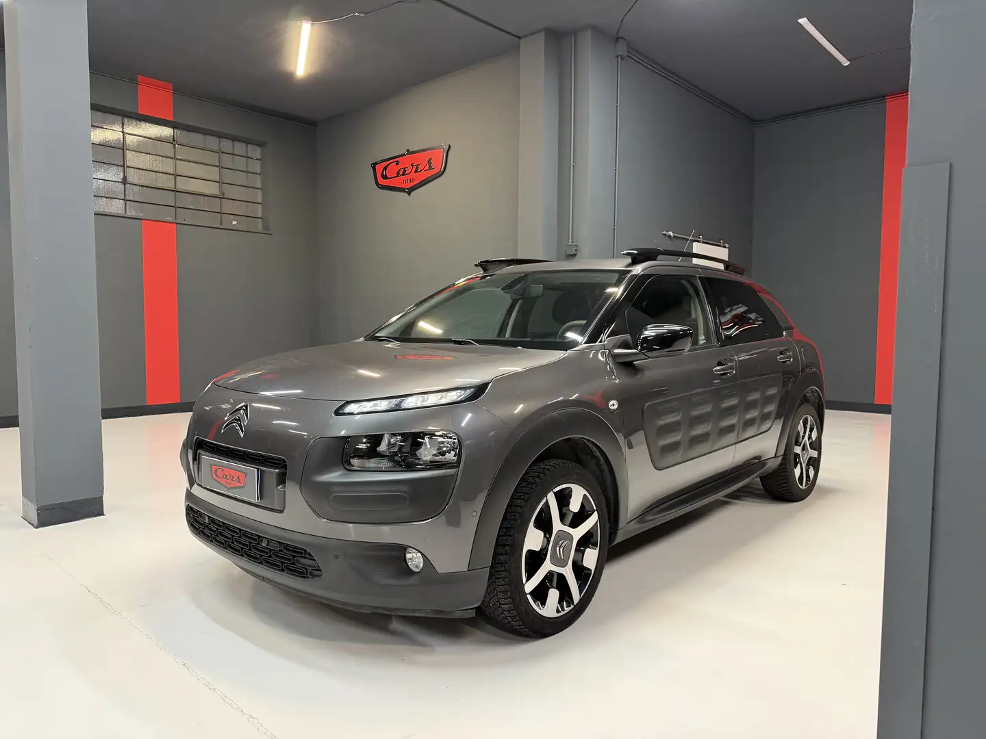 Citroen C4 Cactus C4 Cactus 1.6 bluehdi Shine 100cv Grau - 1