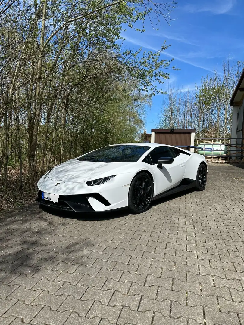 Lamborghini Huracán Performante BRD Fzg aus 2. Hand TOP Zustand Білий - 2