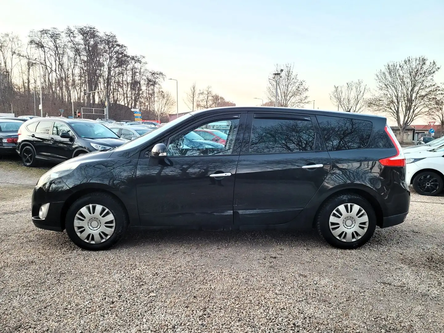 Renault Scenic III Grand Dynamique*Navi*Temp*Klimaaut*HU Schwarz - 2