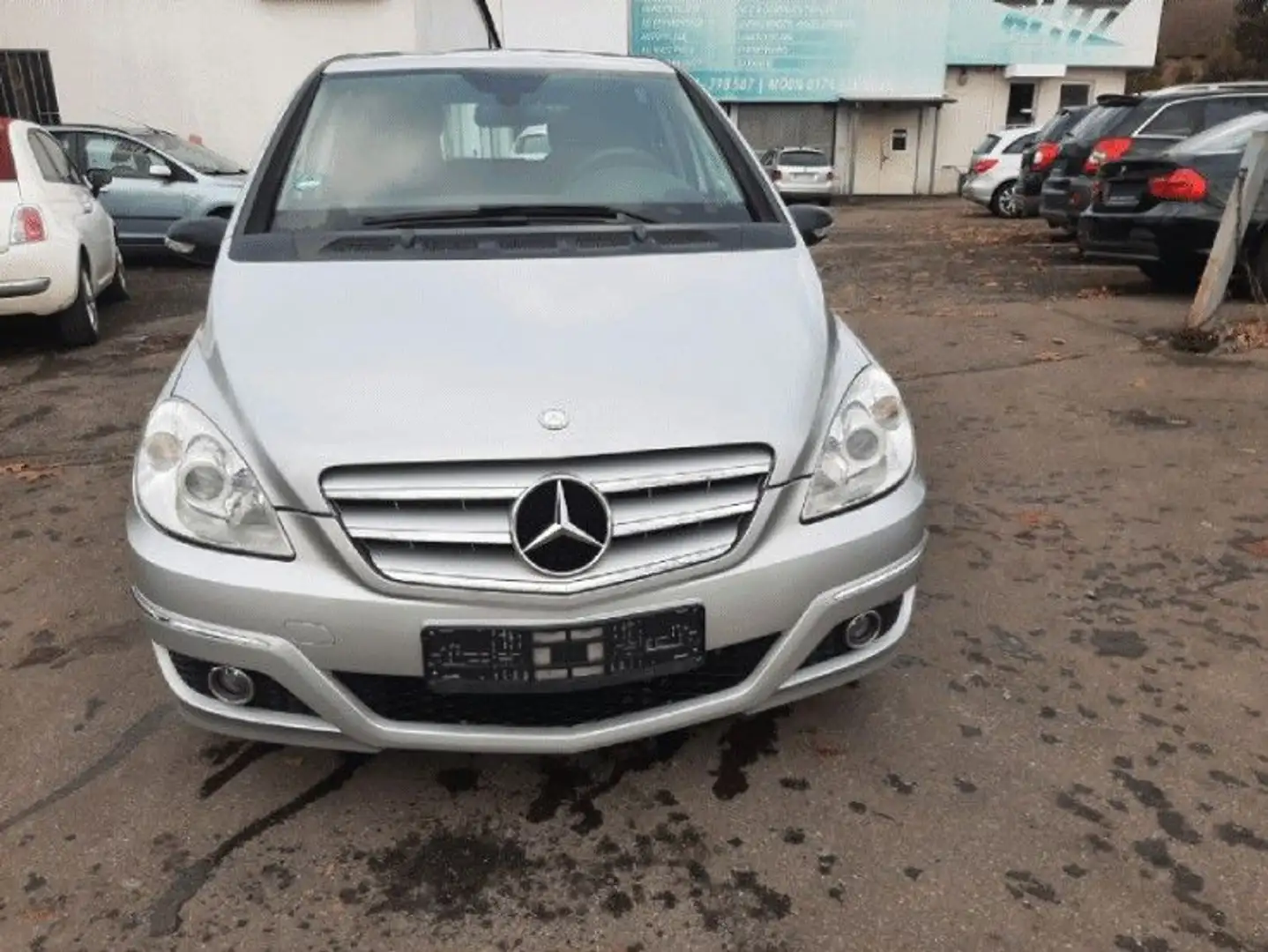 Mercedes-Benz B 180 CDI / A.Kupplung  / Sitzheizung Silber - 2