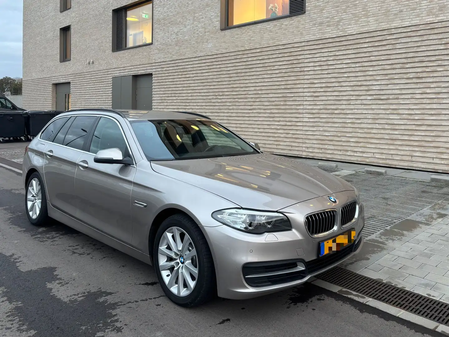 BMW 520 BMW 520d  business pack - 1