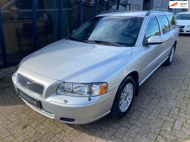 Volvo V70 2.4 Edition Classic 170PK Youngtimer