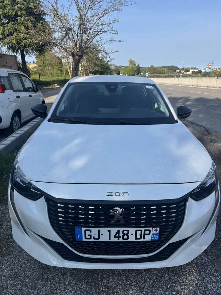 Peugeot 208 208 1.2 puretech Active Pack s