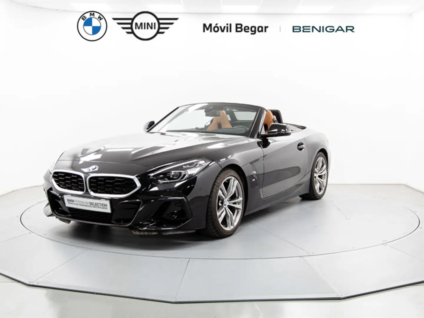 BMW Z4 sDrive 30i Zwart - 1