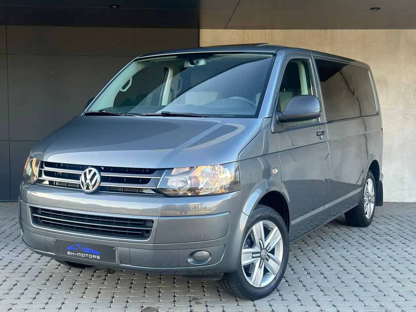 Volkswagen T5 Multivan Multivan StartLine Gris - 1