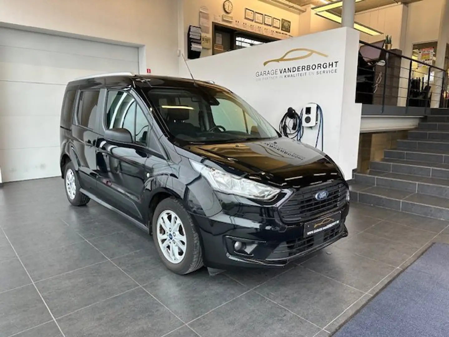 Ford Tourneo Connect TREND BENZINE SLECHTS  74000KM Nero - 1