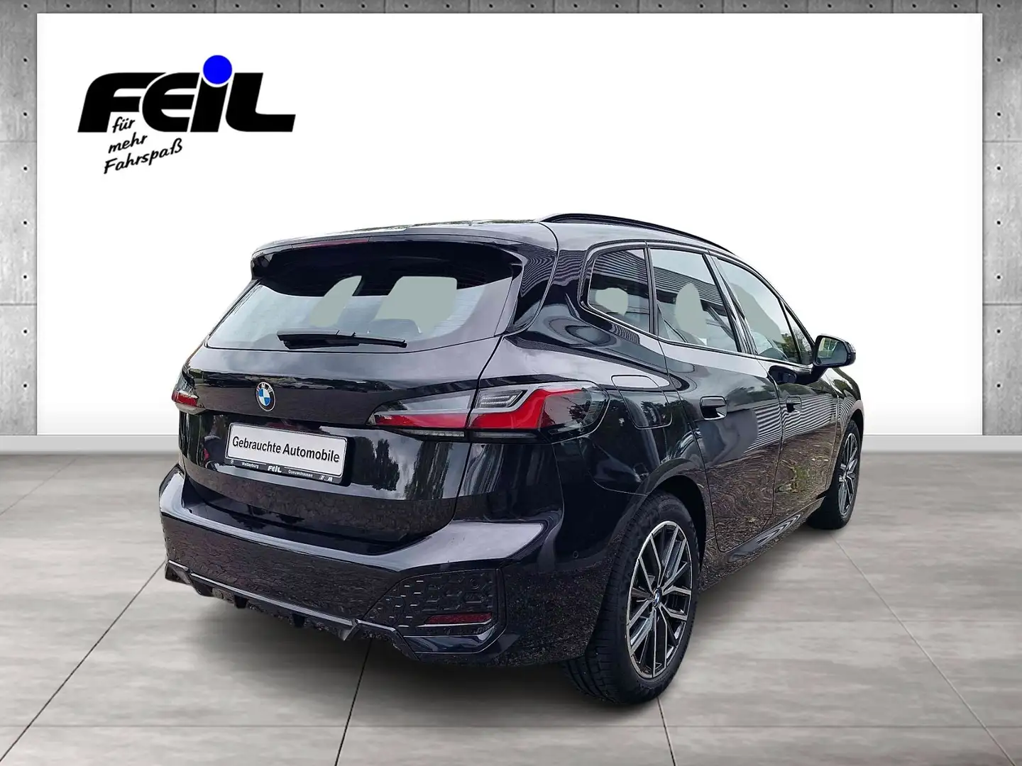 BMW 218 d M Sport Schwarz - 2