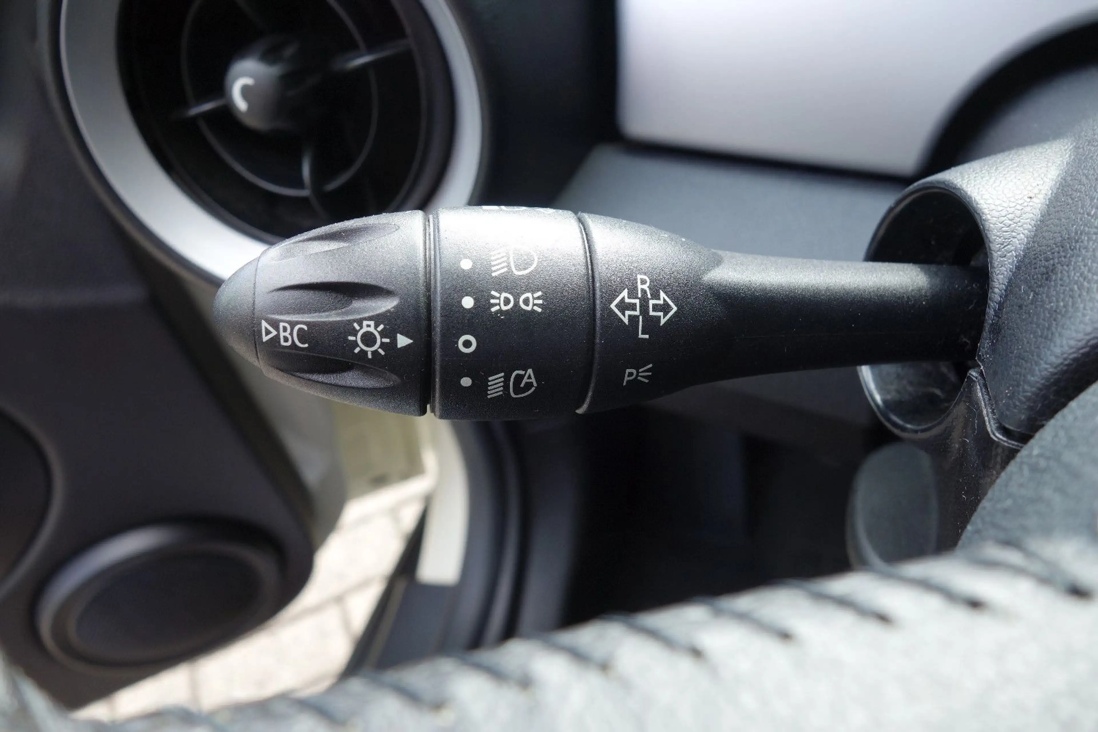 MINI Cooper D Mini Cooper D  TÜV Neu — photo 15