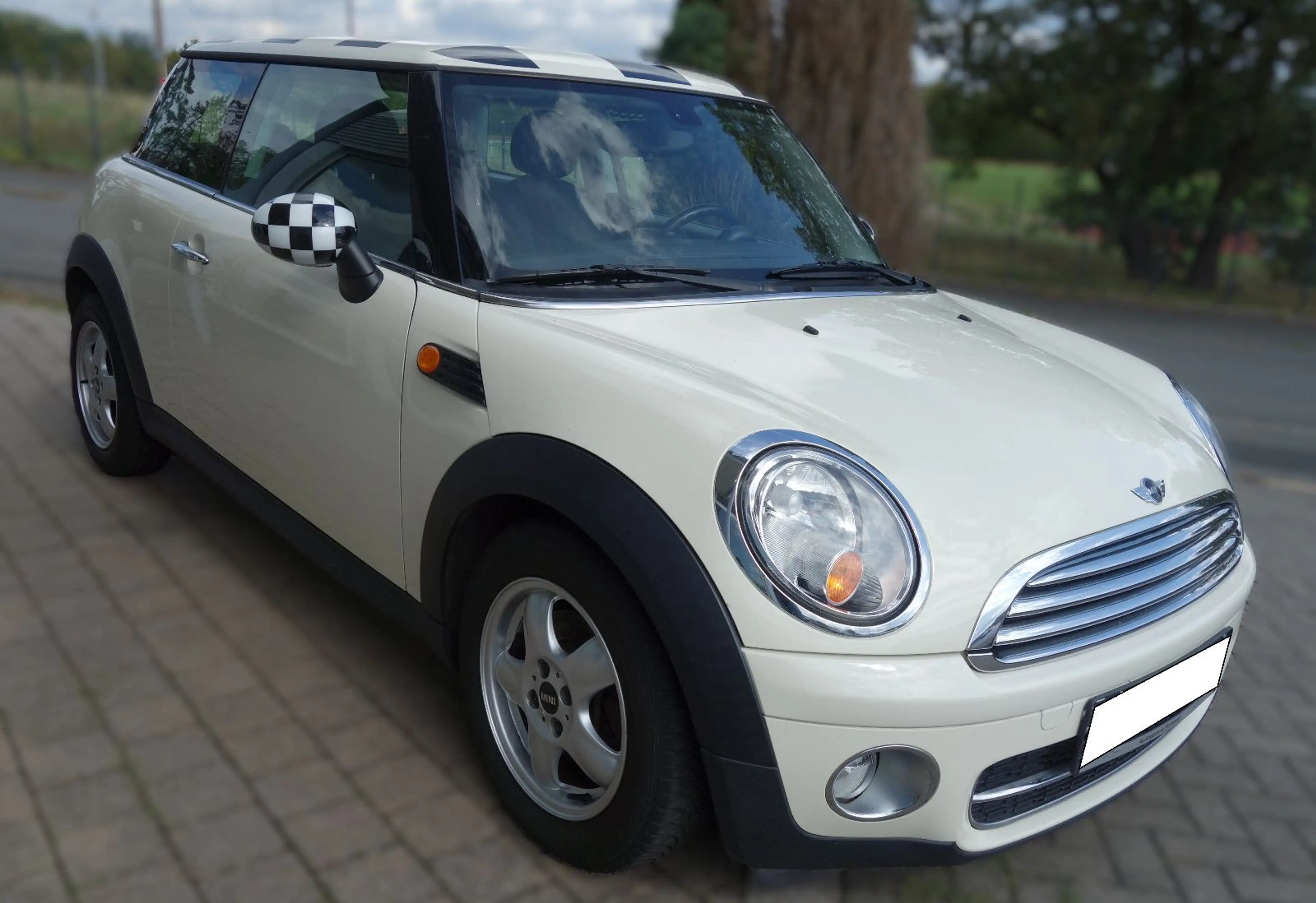 MINI Cooper D Mini Cooper D  TÜV Neu — photo 3