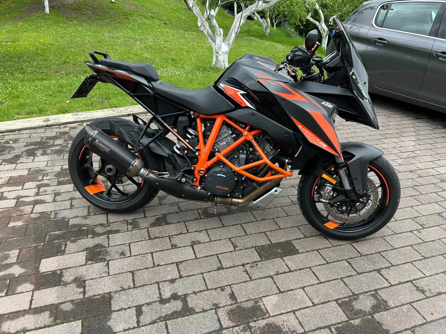 KTM 1290 Super Duke GT Noir - 1