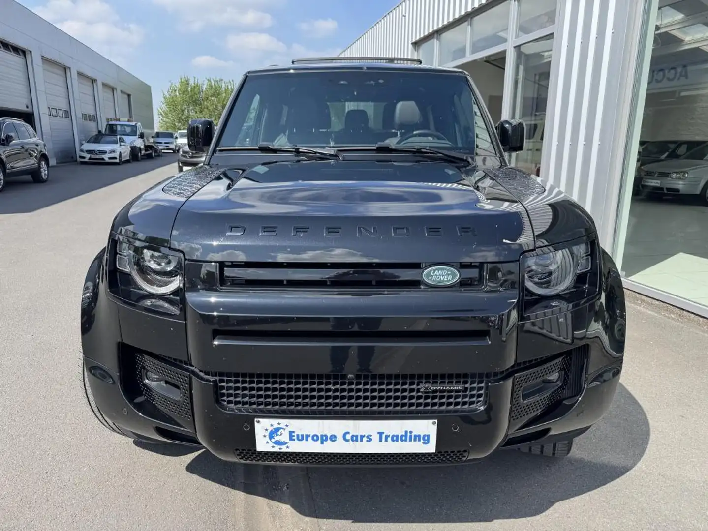 Land Rover Defender MHEV D300 BLACK EDITION X-DYNAMIC SE - Comme NEUF  Zwart - 2