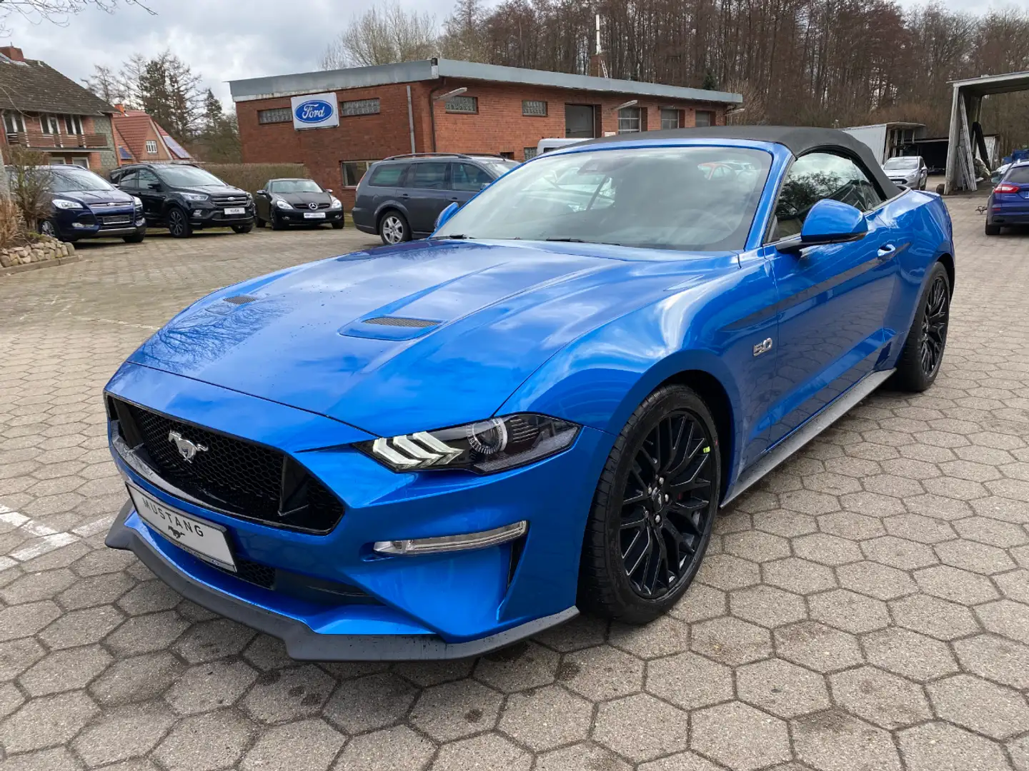 Ford Mustang GT Convertible 5.0 Blau - 1