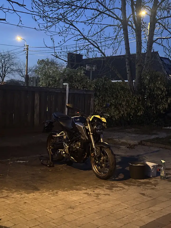 Honda CB 125
