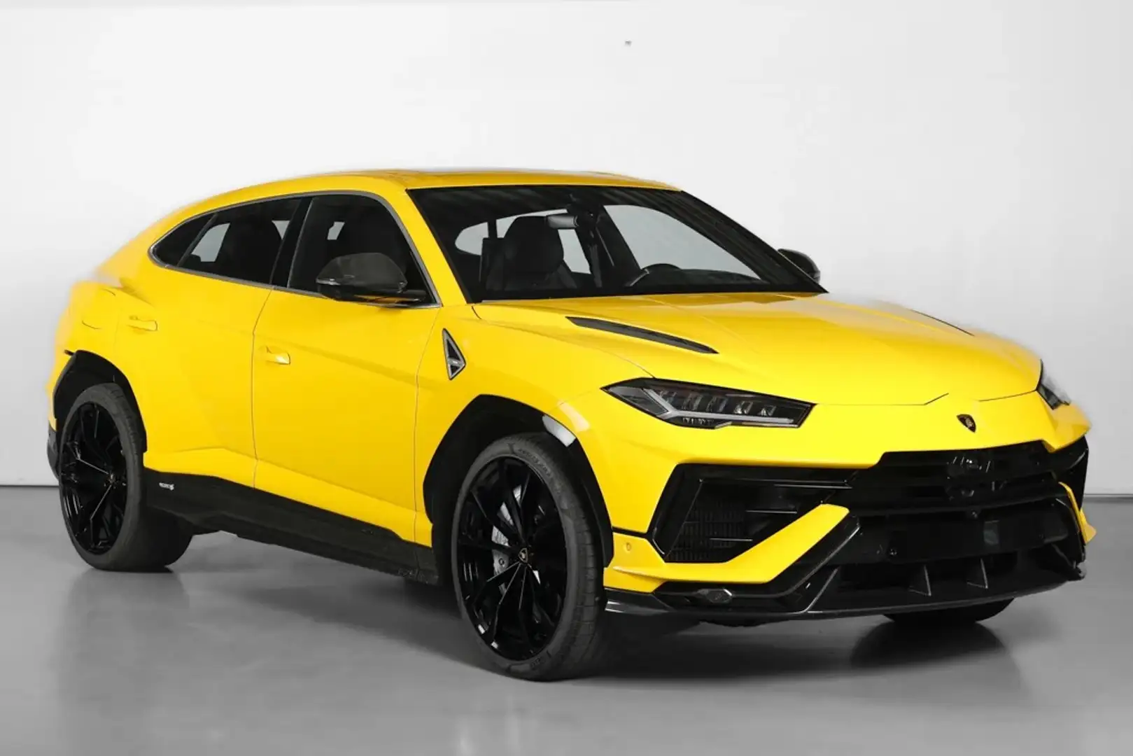 Lamborghini Urus S Amarillo - 1