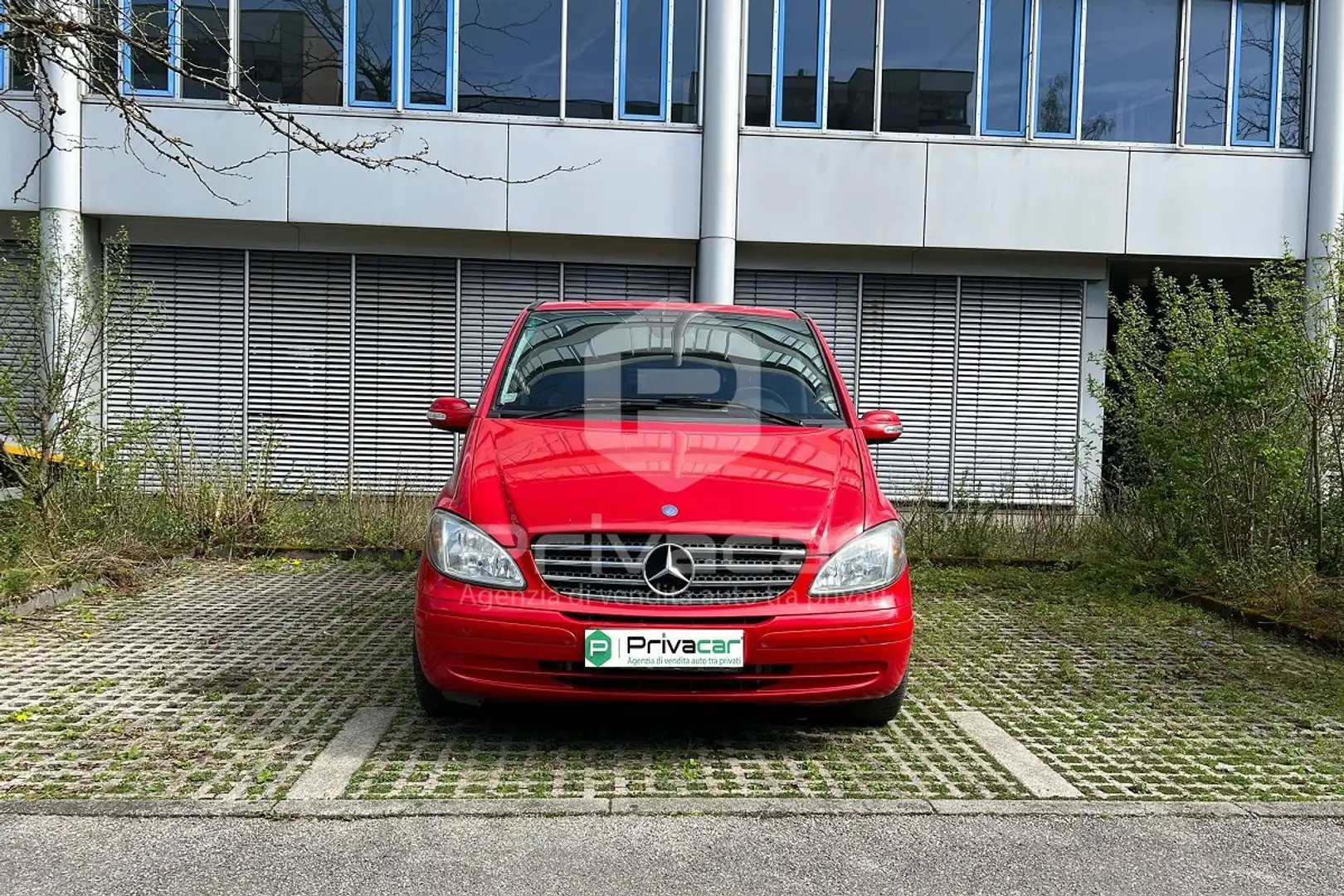 Mercedes-Benz Viano Viano 3.0 CDI Trend Kırmızı - 2