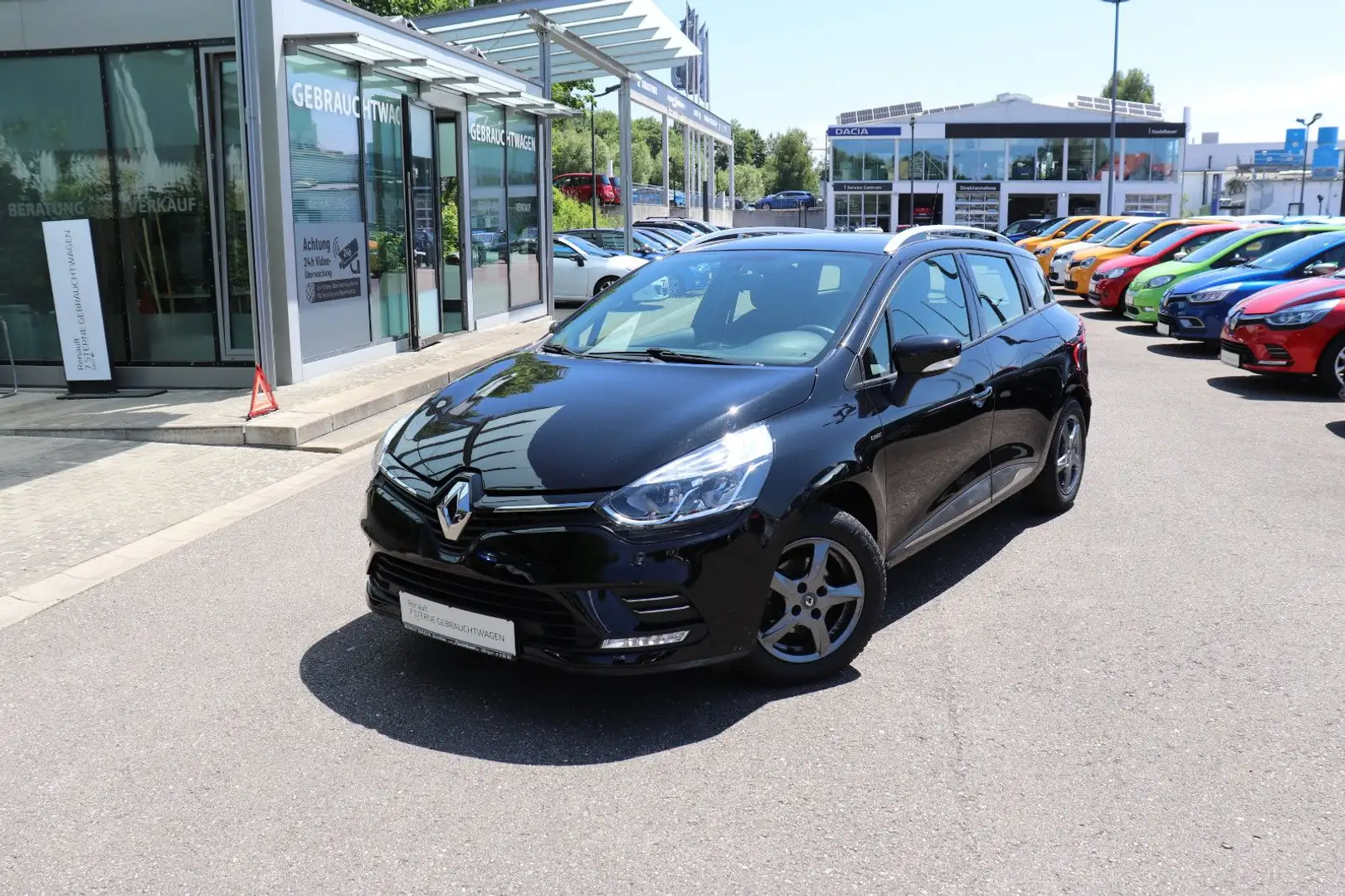 Renault Clio IV Grandtour Limited, AHK Schwarz - 1