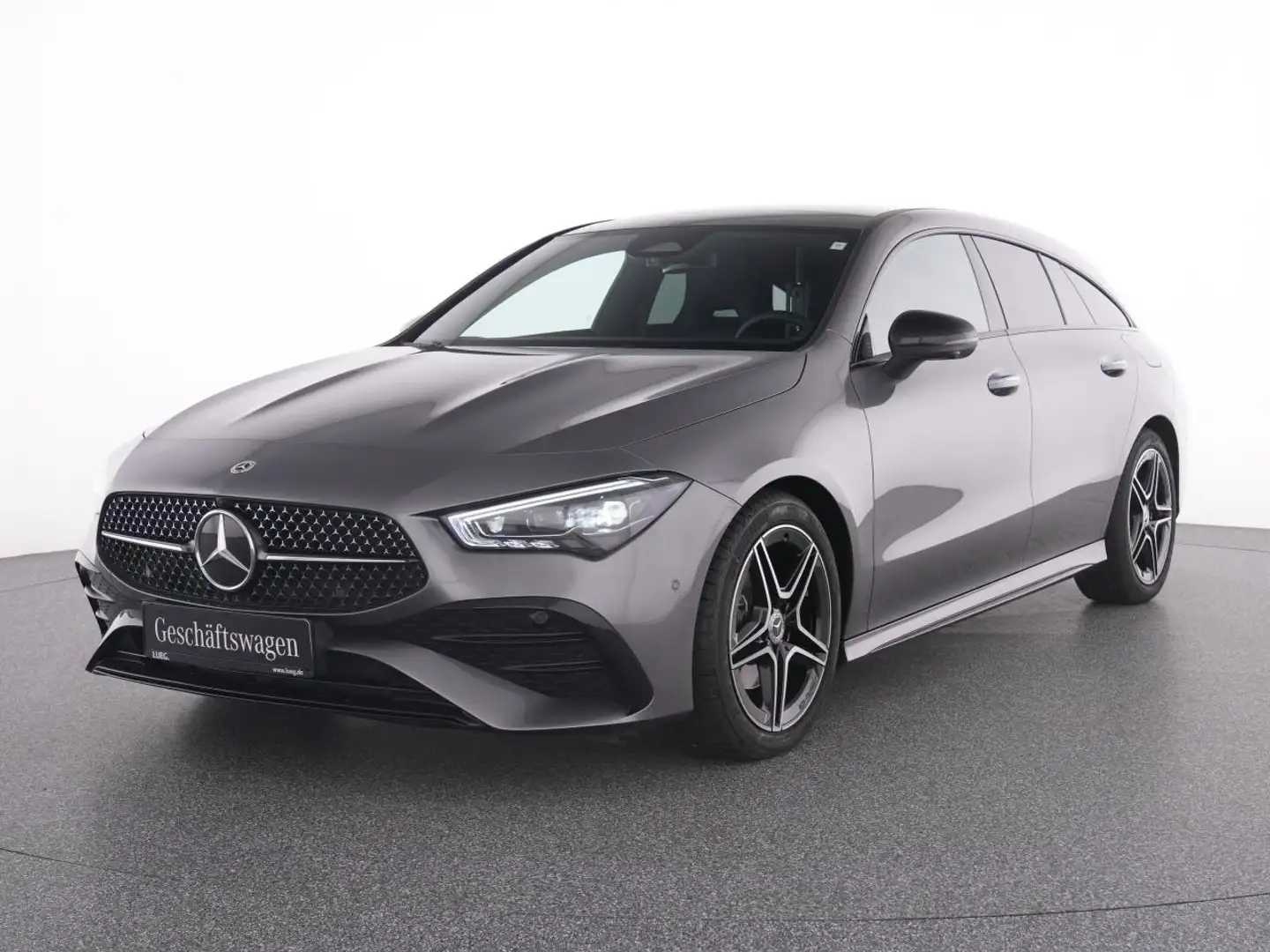 Mercedes-Benz CLA 180 d SB AMG+PANO+AHK+KEYLESS+360°+MULTIBEAM Grau - 2