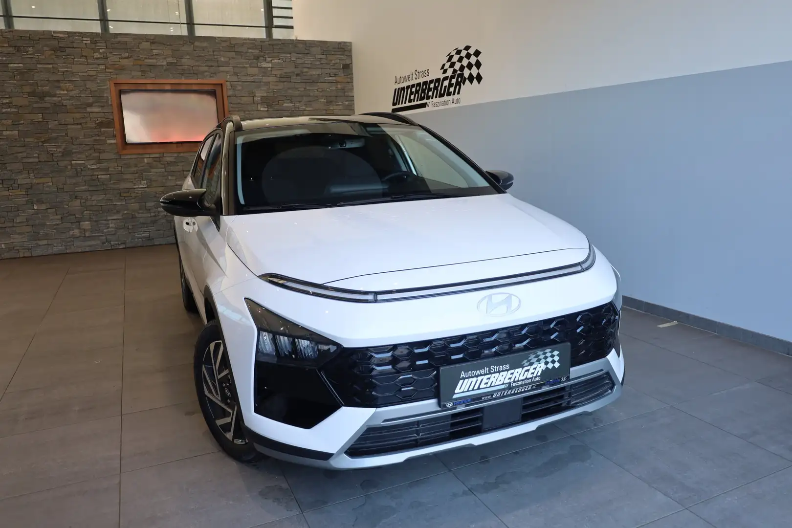 Hyundai BAYON GO Plus 1.2 MPI abzgl. möglicher Superbonus € 3.50 Schwarz - 2