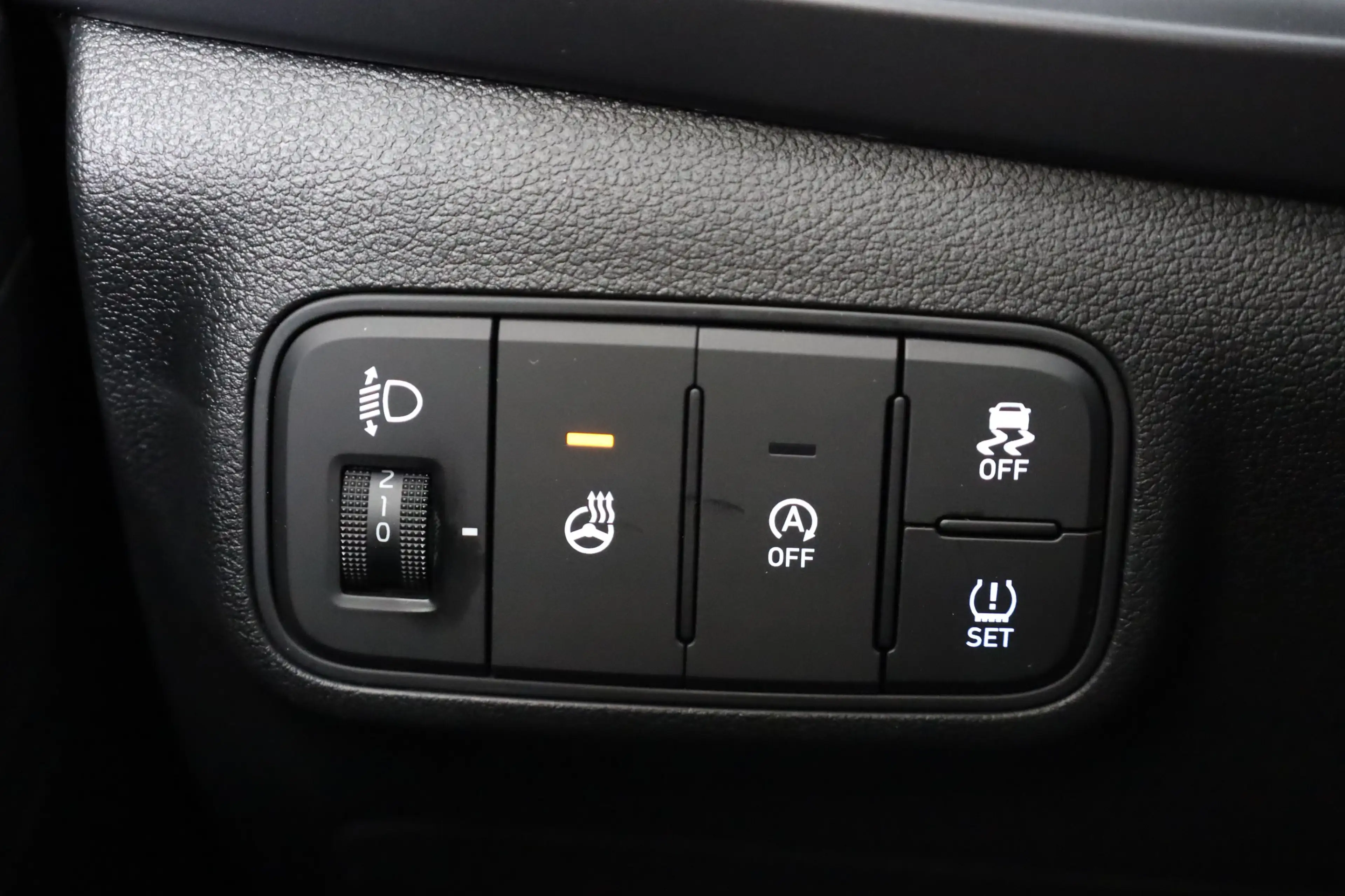 Hyundai BAYON GO Plus 1.2 MPI abzgl. möglicher Superbonus € 3.50 — photo 15
