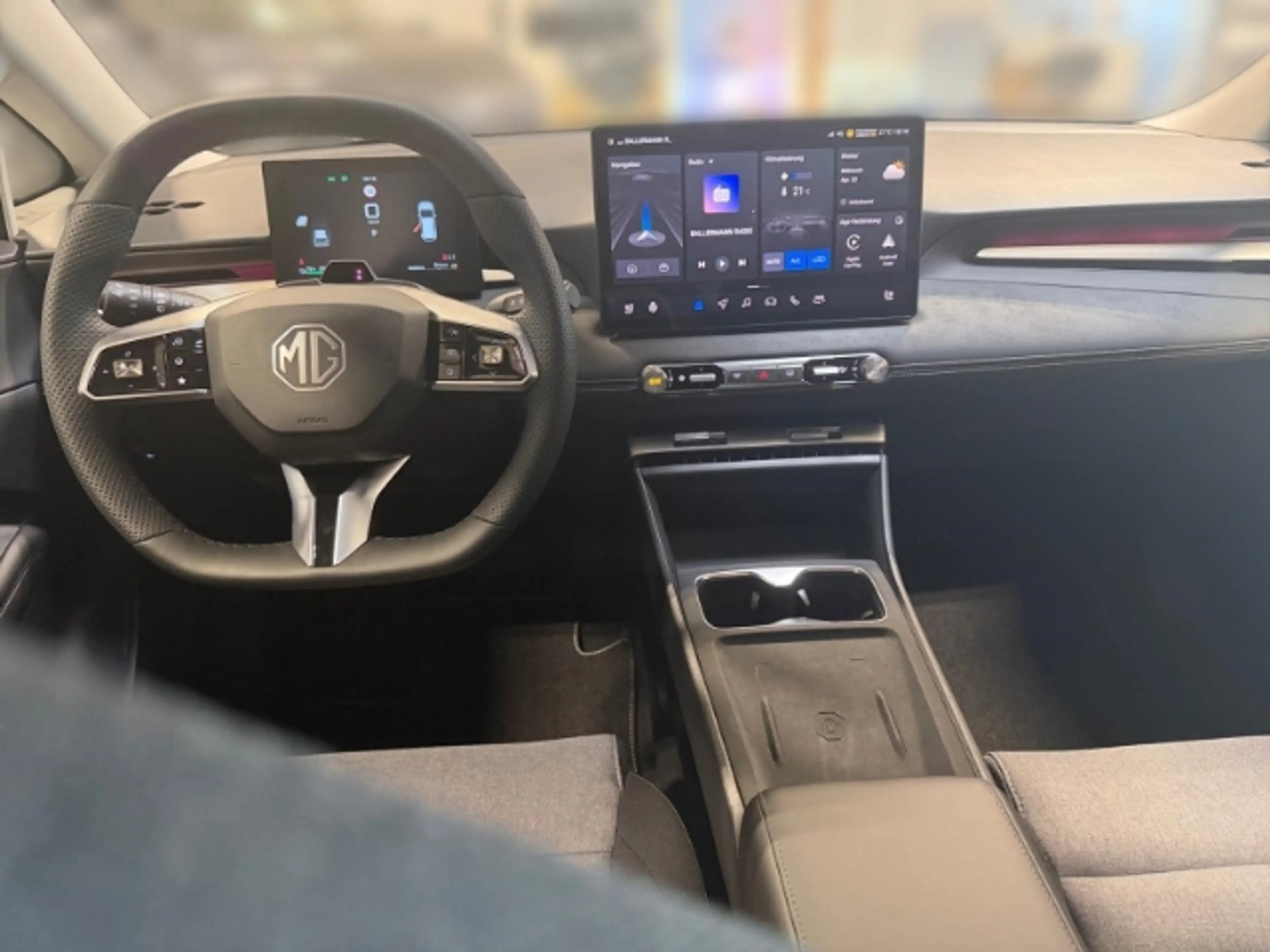 MG MG4 +Premium+ 54 kWh+Ambiente+Carplay+Acc — photo 12