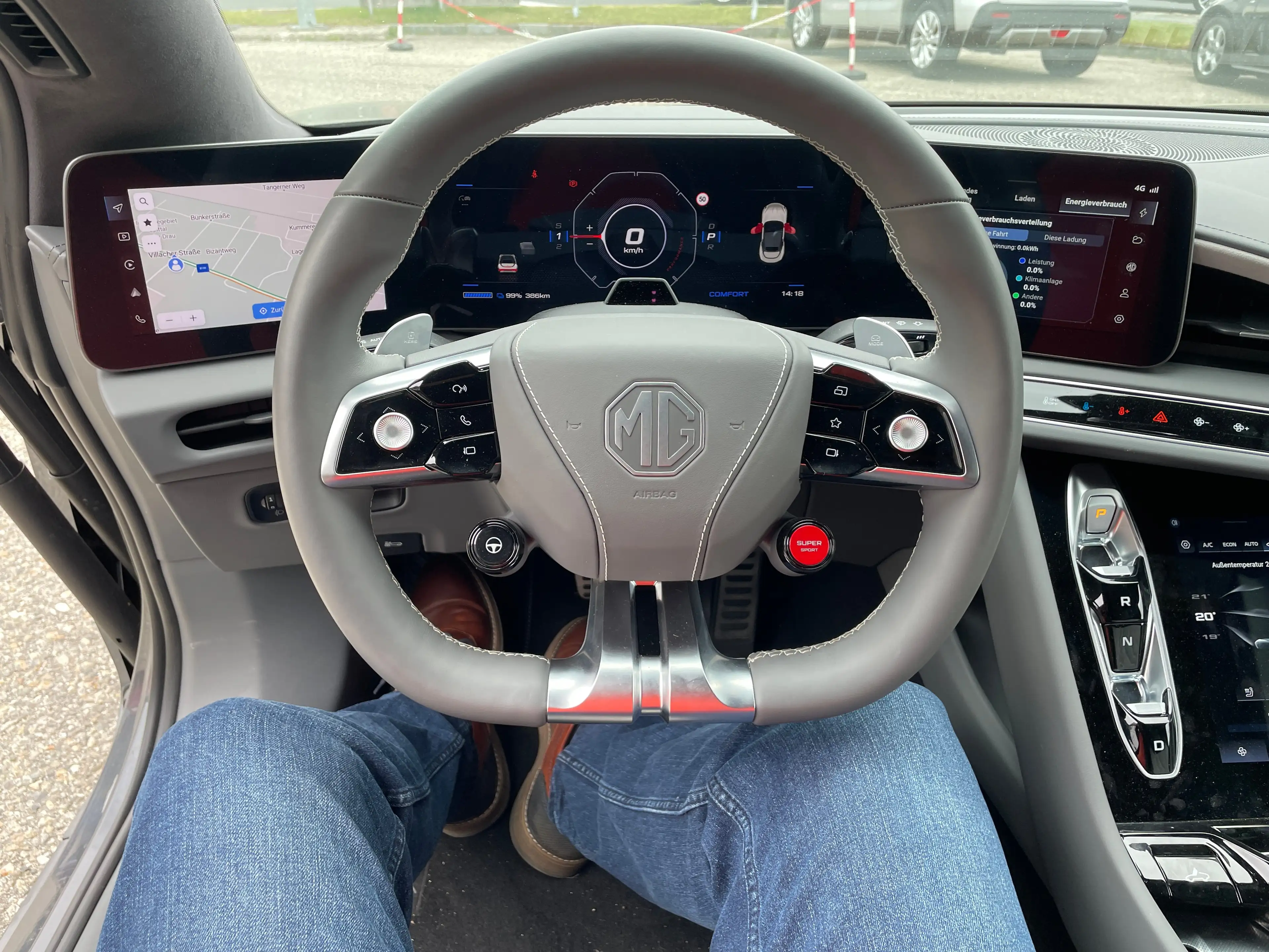 MG Cyberster GT — photo 11