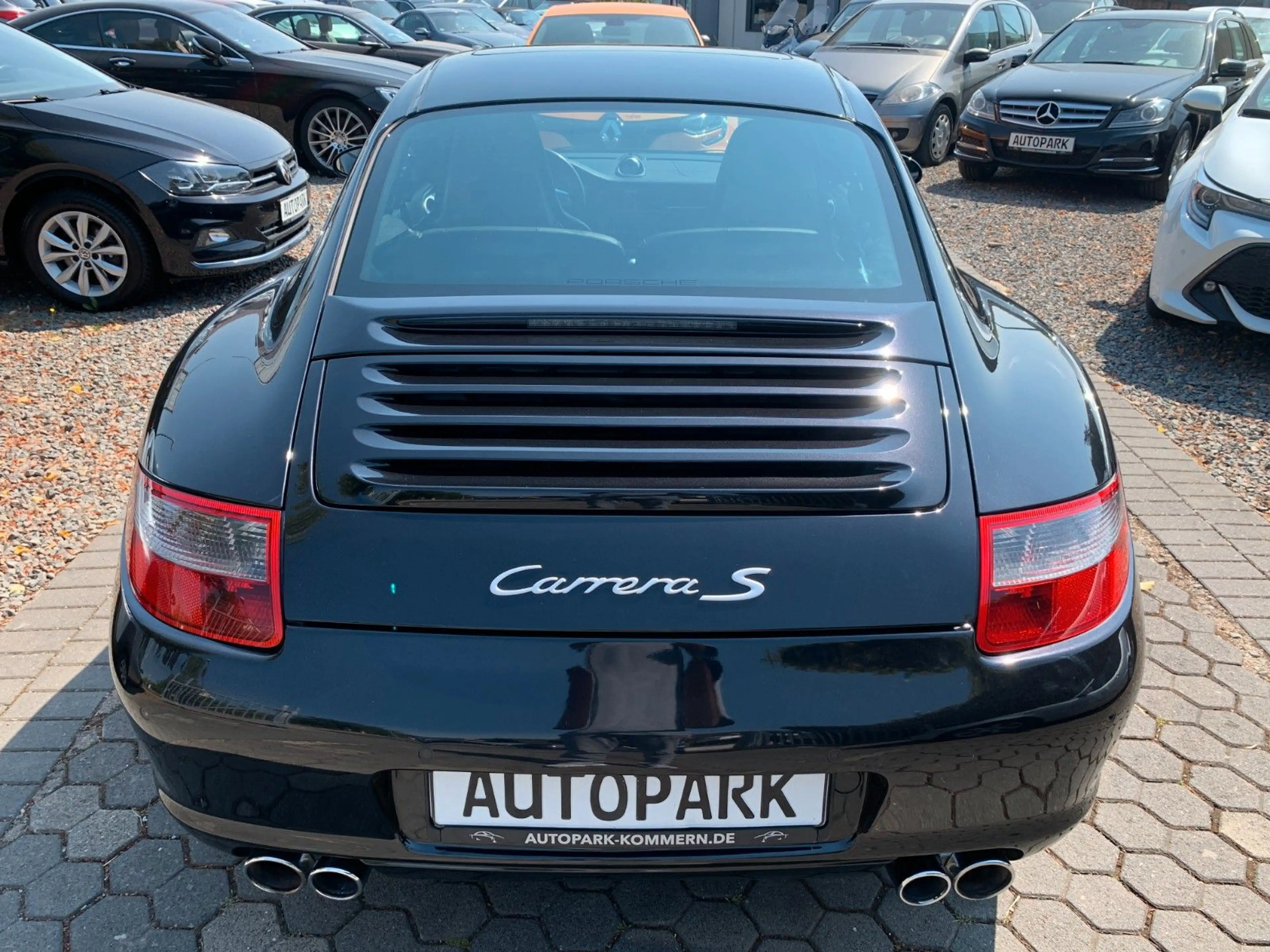 Porsche 911 Carrera S Coupe*997*Chrono*Schiebedach* — photo 9