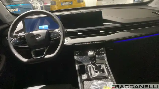 DR Automobiles DR5 view 13
