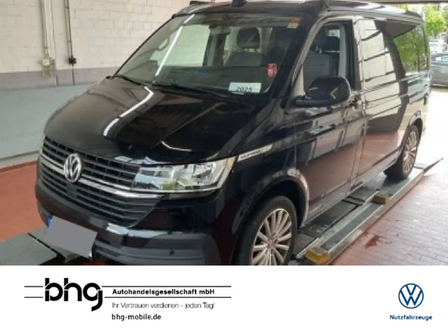 Volkswagen T6 California T6 .1 California 2.0 TDI Schwarz - 1