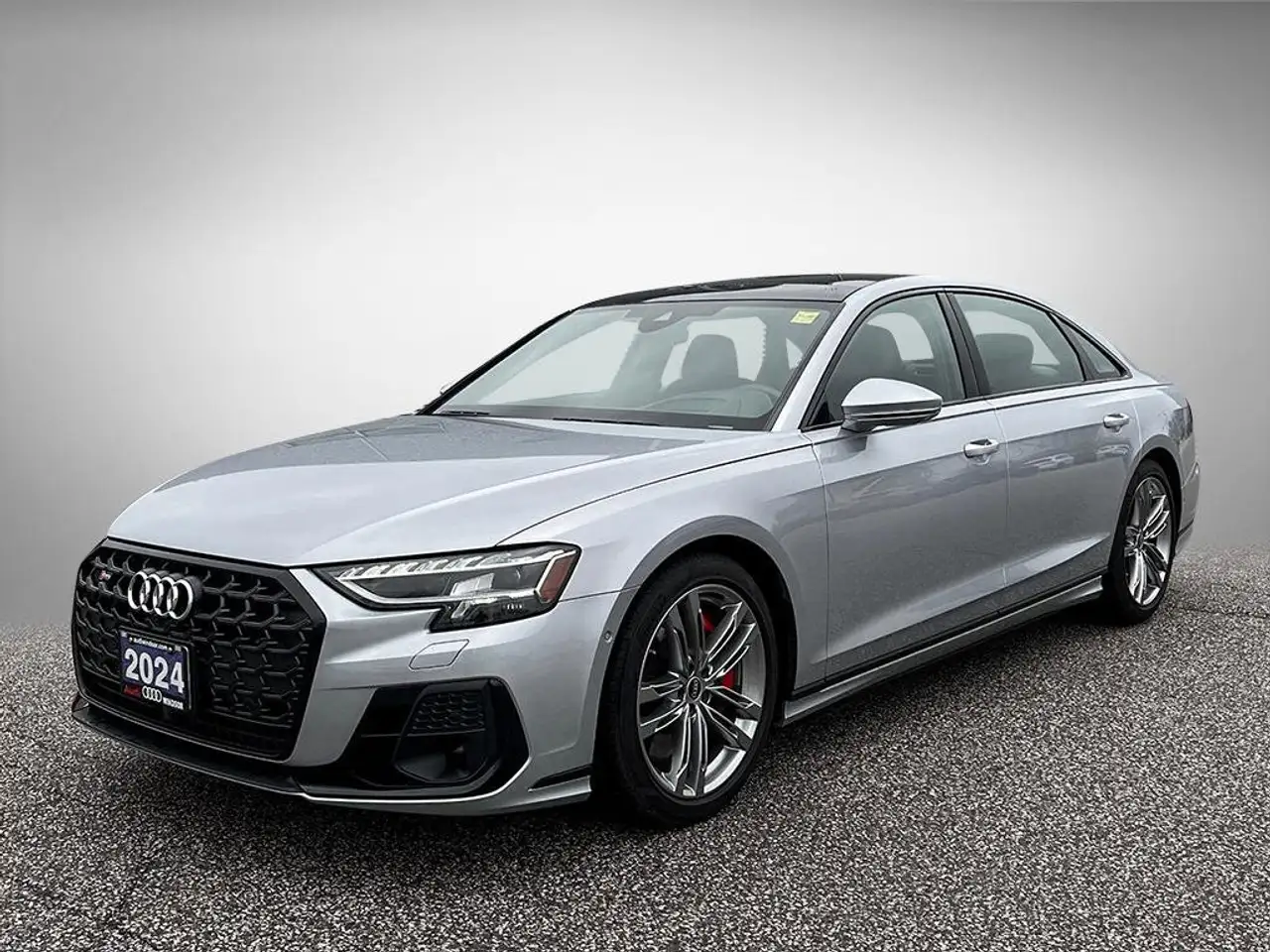 Audi S8 снимка Audi S8