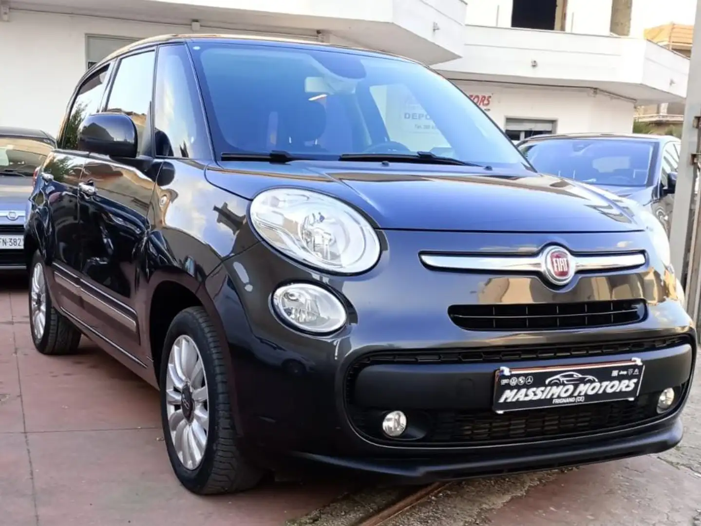 Fiat 500L Lounge Noir - 2