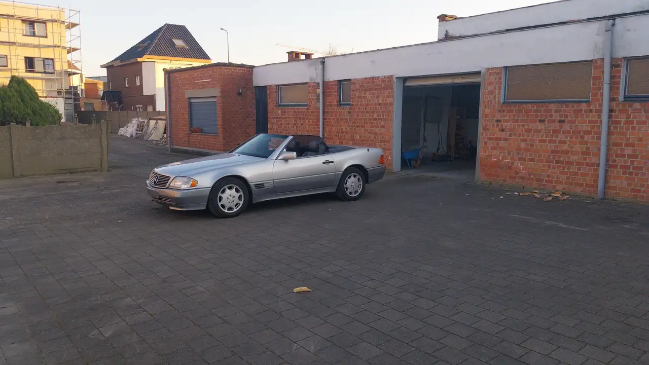 Mercedes-Benz SL 280, foto 7