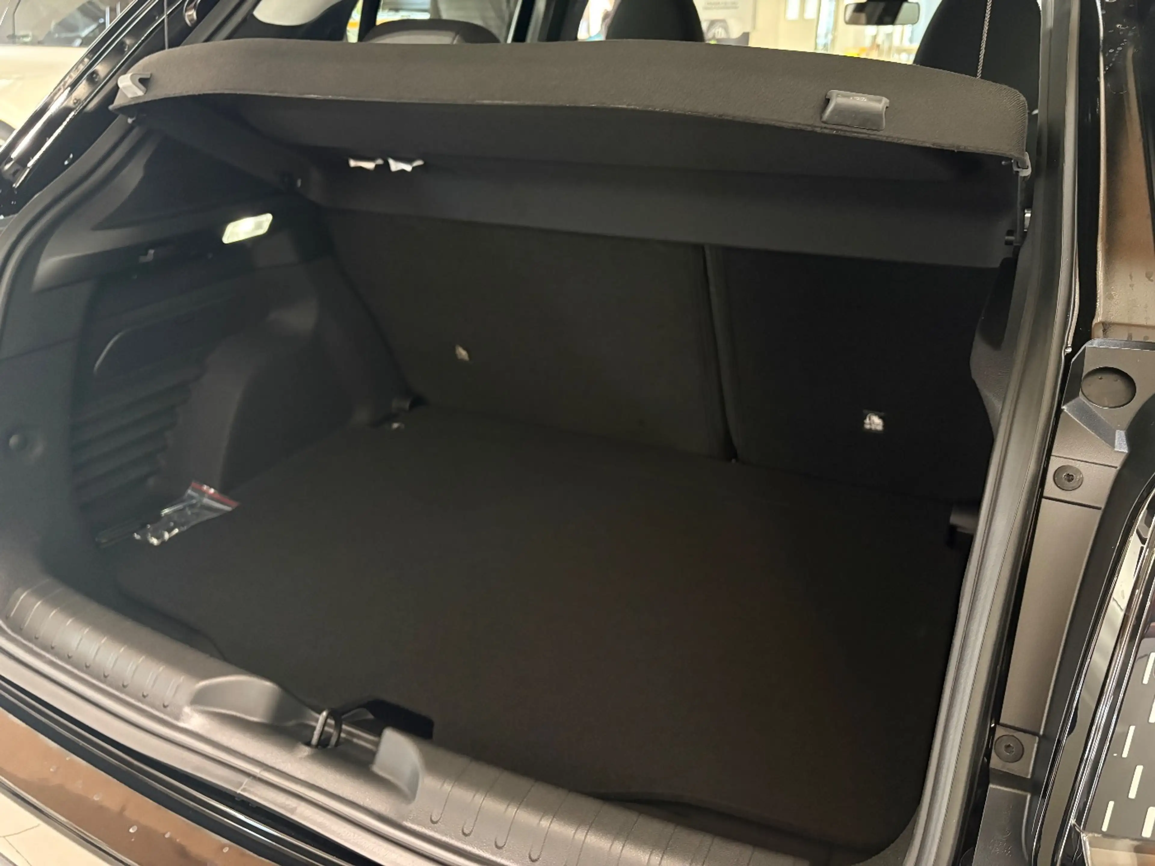 Fiat 600 1.2 Business Edition LED+Navi+SHZ+Kam.+LM — photo 8