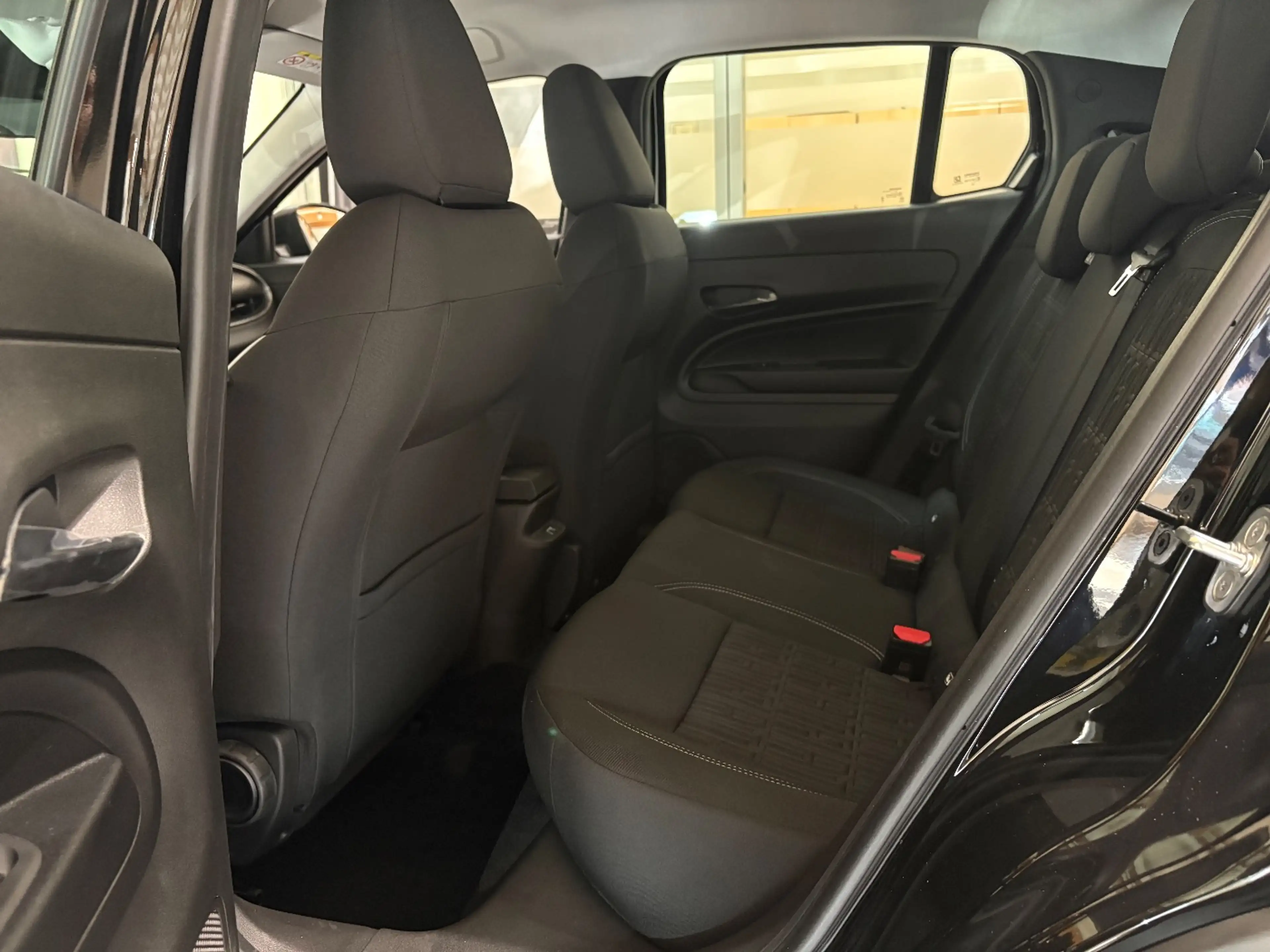 Fiat 600 1.2 Business Edition LED+Navi+SHZ+Kam.+LM — photo 10