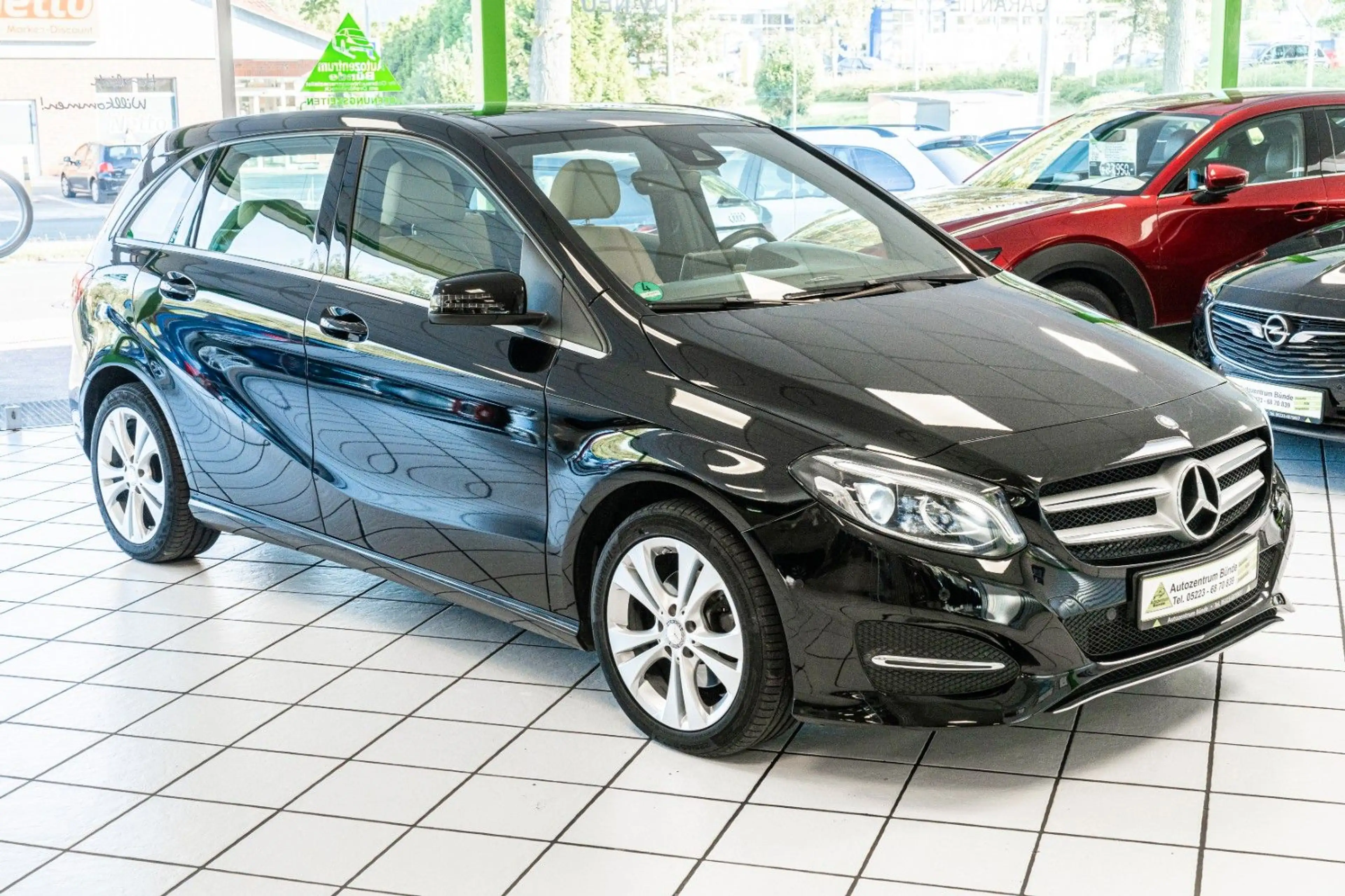 Mercedes-Benz B 200 CDI Diesel AHK PDC Navi
