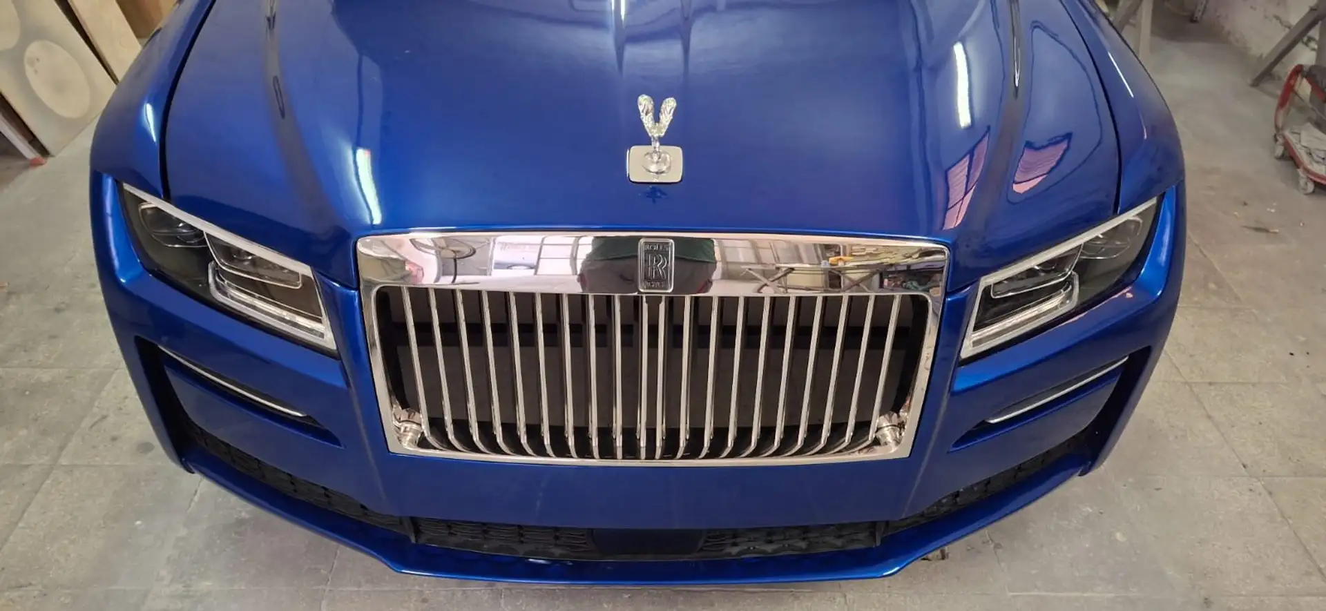 Rolls-Royce Ghost Ghost 6.7 V12 EWB Blau - 1