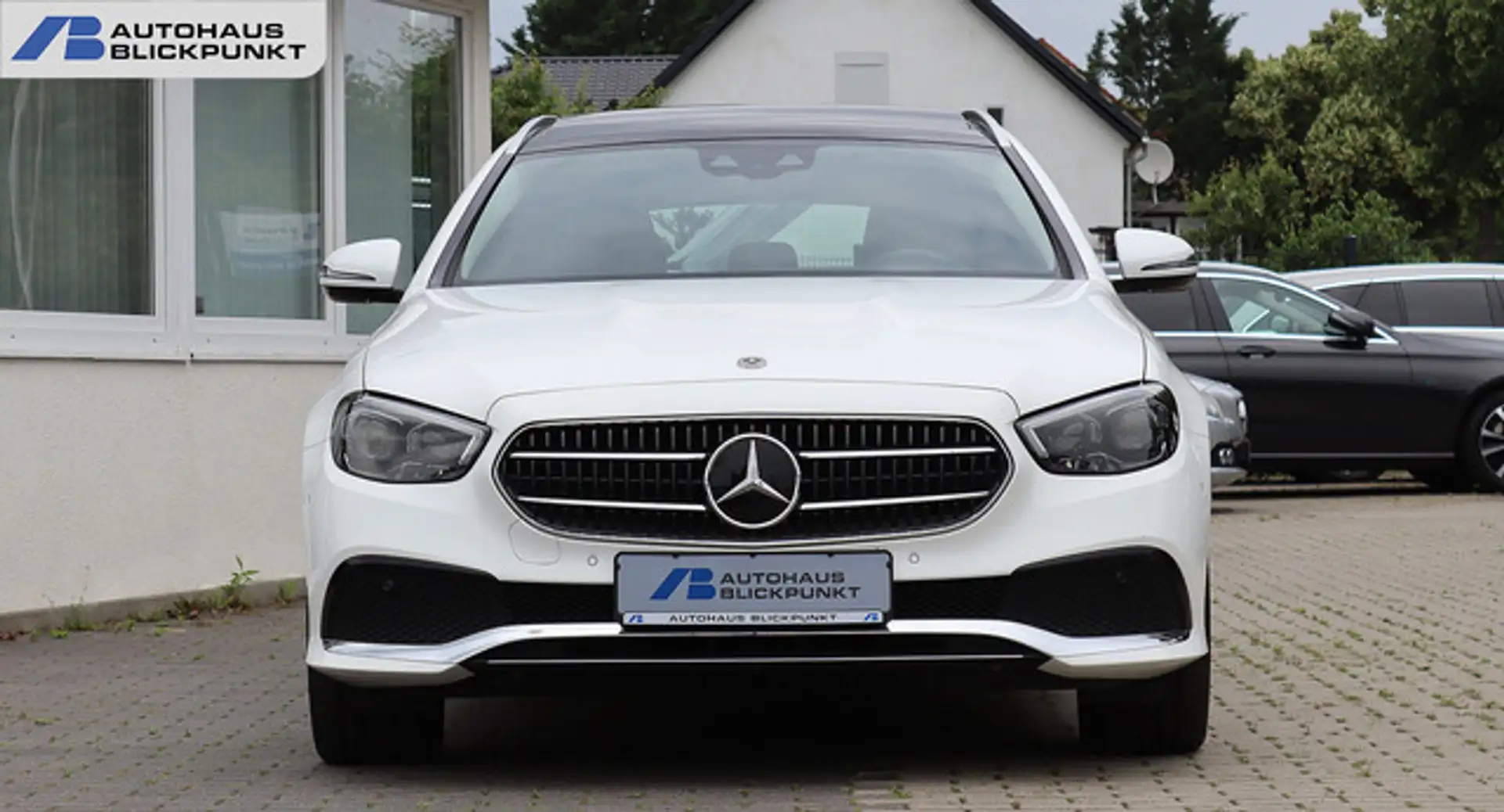 Mercedes-Benz E 300 de T DISTR+PANO+KAMERA+BURMESTER+WIDESCREN Biały - 2