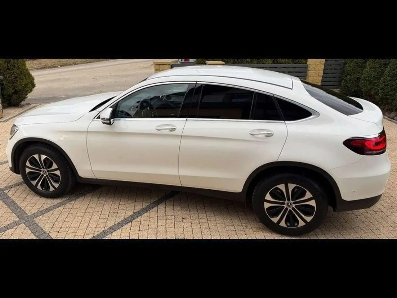 Mercedes-Benz GLC 220