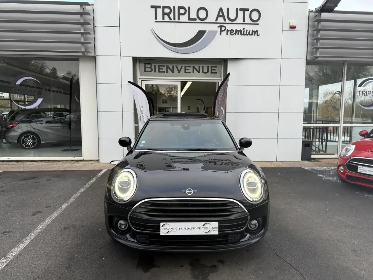MINI Cooper C Mini Clubman 1.5i - 136 - BVR  Cooper Canonbury SUIVI COMPLET MINI + GPS + TOIT OUVRANT + CAMERA AR Schwarz - 2